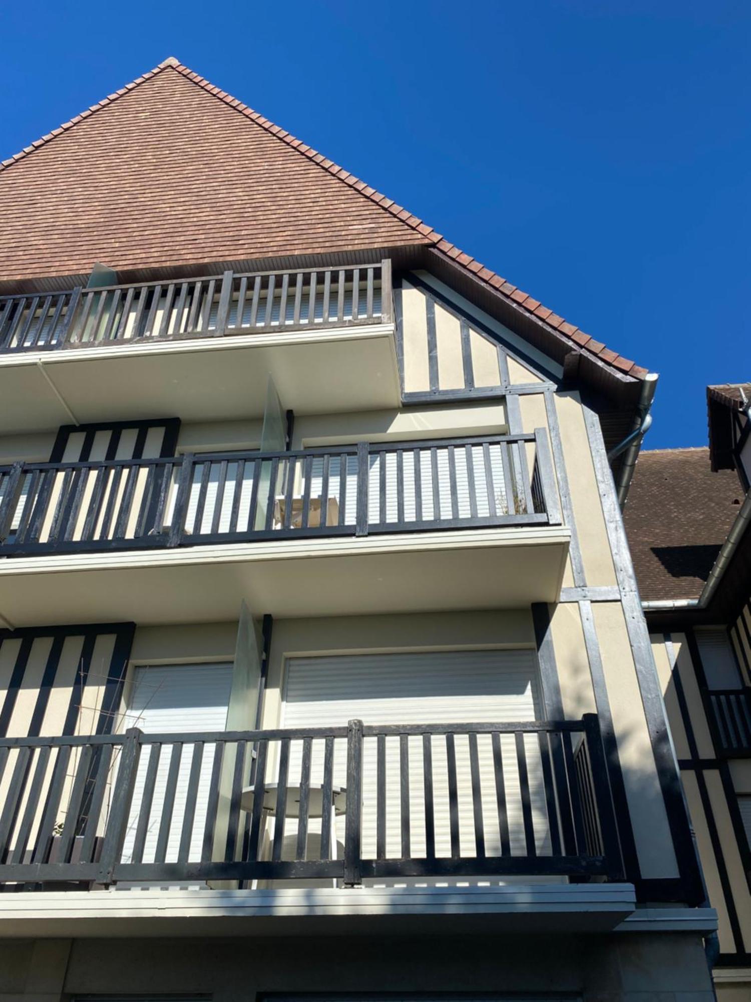 Appartement 65M2 Avec Balcon Vues Partielles Mer A 150M De La Plage Et Centre, Wifi Et Parking Prive Blonville-sur-Mer Kültér fotó